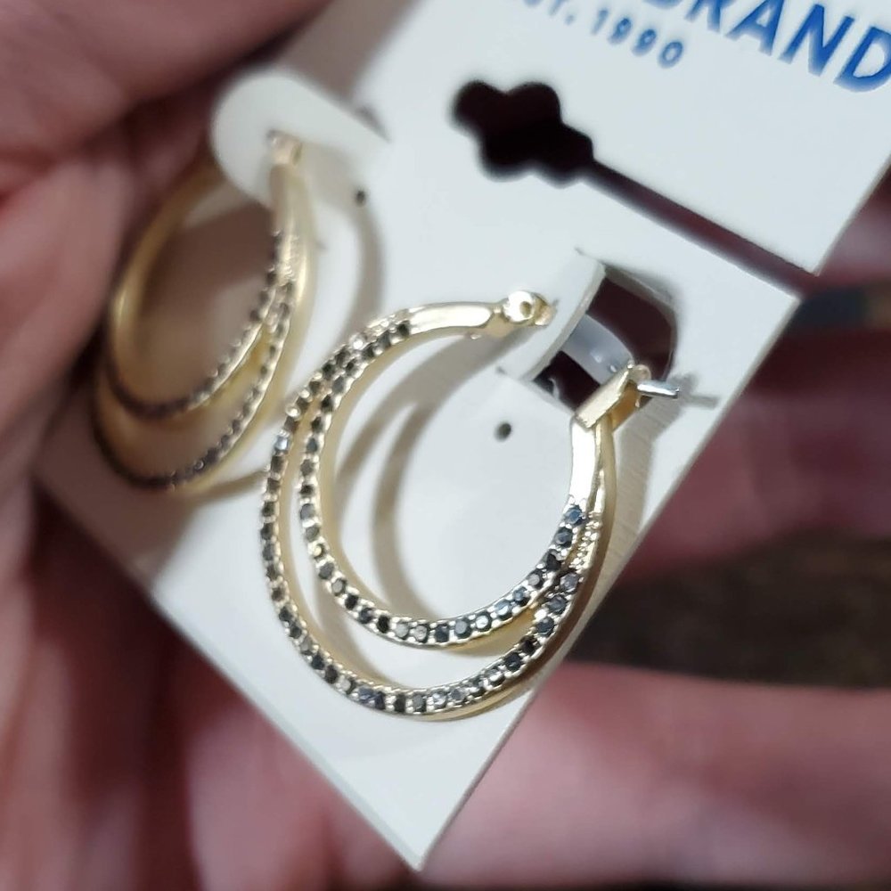NEW! Lucky Brand Pave Double Layer Hoop Earring - Picture 4 of 6